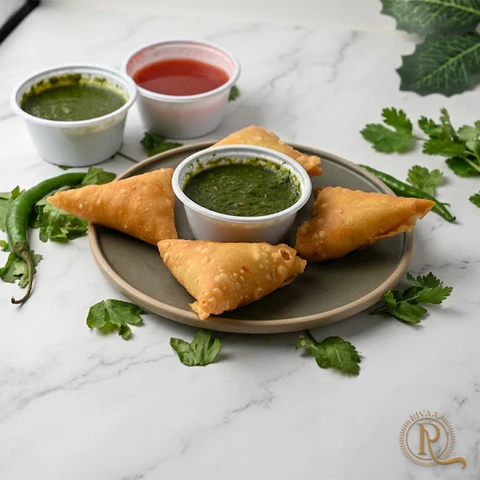 Chicken Samosa - (1 Piece)